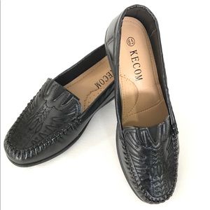 Final Sale Price KECOM Women’s Loafer